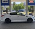 Белый Киа K5, объемом двигателя 2 л и пробегом 290 тыс. км за 8800 $, фото 7 на Automoto.ua