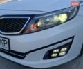 Белый Киа K5, объемом двигателя 2 л и пробегом 140 тыс. км за 10600 $, фото 15 на Automoto.ua