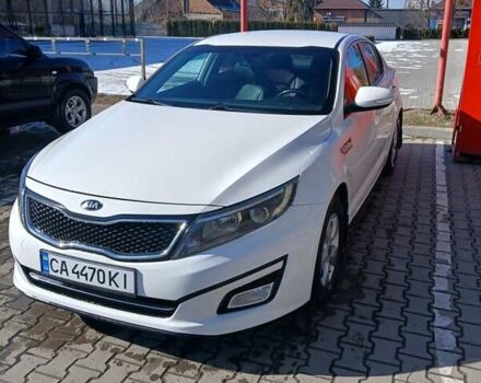 Білий Кіа K5, об'ємом двигуна 2 л та пробігом 300 тис. км за 8500 $, фото 3 на Automoto.ua