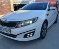 Белый Киа K5, объемом двигателя 2 л и пробегом 140 тыс. км за 10600 $, фото 16 на Automoto.ua
