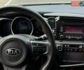 Белый Киа K5, объемом двигателя 2 л и пробегом 263 тыс. км за 8600 $, фото 19 на Automoto.ua