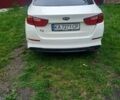 Белый Киа K5, объемом двигателя 2 л и пробегом 300 тыс. км за 8000 $, фото 8 на Automoto.ua