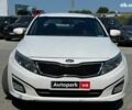 Білий Кіа K5, об'ємом двигуна 2 л та пробігом 246 тис. км за 10240 $, фото 1 на Automoto.ua