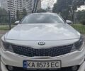 Белый Киа K5, объемом двигателя 2 л и пробегом 233 тыс. км за 11899 $, фото 41 на Automoto.ua