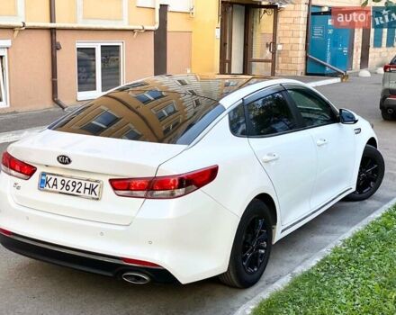 Белый Киа K5, объемом двигателя 2 л и пробегом 235 тыс. км за 12499 $, фото 8 на Automoto.ua