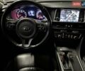 Белый Киа K5, объемом двигателя 2 л и пробегом 200 тыс. км за 11999 $, фото 21 на Automoto.ua