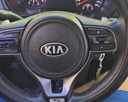 Білий Кіа K5, об'ємом двигуна 2 л та пробігом 295 тис. км за 11200 $, фото 18 на Automoto.ua