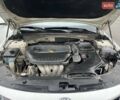 Белый Киа K5, объемом двигателя 2 л и пробегом 378 тыс. км за 9000 $, фото 3 на Automoto.ua