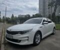 Белый Киа K5, объемом двигателя 2 л и пробегом 233 тыс. км за 11899 $, фото 40 на Automoto.ua