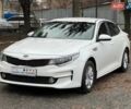 Білий Кіа K5, об'ємом двигуна 2 л та пробігом 133 тис. км за 10200 $, фото 1 на Automoto.ua