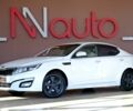 Белый Киа K5, объемом двигателя 2 л и пробегом 293 тыс. км за 9500 $, фото 1 на Automoto.ua