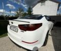 Білий Кіа K5, об'ємом двигуна 2 л та пробігом 245 тис. км за 8500 $, фото 1 на Automoto.ua