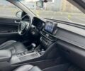 Белый Киа K5, объемом двигателя 2 л и пробегом 378 тыс. км за 9000 $, фото 5 на Automoto.ua
