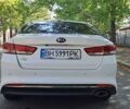 Білий Кіа K5, об'ємом двигуна 2 л та пробігом 267 тис. км за 10500 $, фото 7 на Automoto.ua