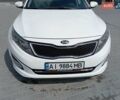 Белый Киа K5, объемом двигателя 2 л и пробегом 237 тыс. км за 7500 $, фото 6 на Automoto.ua