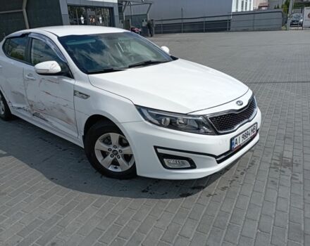 Білий Кіа K5, об'ємом двигуна 2 л та пробігом 237 тис. км за 8092 $, фото 2 на Automoto.ua