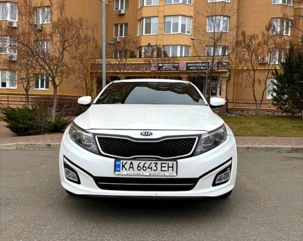Белый Киа K5, объемом двигателя 2 л и пробегом 346 тыс. км за 11500 $, фото 1 на Automoto.ua