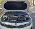Білий Кіа K5, об'ємом двигуна 2 л та пробігом 295 тис. км за 11200 $, фото 22 на Automoto.ua