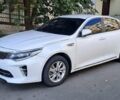 Білий Кіа K5, об'ємом двигуна 2 л та пробігом 295 тис. км за 11200 $, фото 16 на Automoto.ua