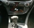 Белый Киа K5, объемом двигателя 2 л и пробегом 237 тыс. км за 330000 $, фото 5 на Automoto.ua
