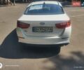 Білий Кіа K5, об'ємом двигуна 2 л та пробігом 241 тис. км за 8900 $, фото 11 на Automoto.ua