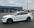 Белый Киа K5, объемом двигателя 2 л и пробегом 378 тыс. км за 9000 $, фото 16 на Automoto.ua