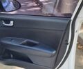 Білий Кіа K5, об'ємом двигуна 2 л та пробігом 295 тис. км за 11200 $, фото 36 на Automoto.ua