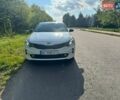 Белый Киа K5, объемом двигателя 2 л и пробегом 240 тыс. км за 10900 $, фото 6 на Automoto.ua