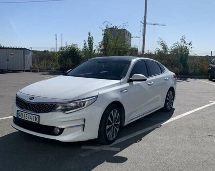 Білий Кіа K5, об'ємом двигуна 2 л та пробігом 172 тис. км за 12700 $, фото 4 на Automoto.ua