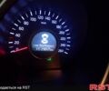 Белый Киа K5, объемом двигателя 20 л и пробегом 230 тыс. км за 9100 $, фото 7 на Automoto.ua