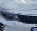 Белый Киа K5, объемом двигателя 2 л и пробегом 150 тыс. км за 11500 $, фото 6 на Automoto.ua