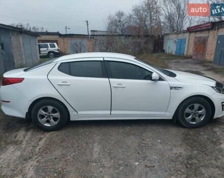Білий Кіа K5, об'ємом двигуна 2 л та пробігом 248 тис. км за 9500 $, фото 6 на Automoto.ua