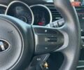Белый Киа K5, объемом двигателя 2 л и пробегом 240 тыс. км за 9990 $, фото 19 на Automoto.ua