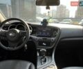 Белый Киа K5, объемом двигателя 2 л и пробегом 240 тыс. км за 9990 $, фото 12 на Automoto.ua