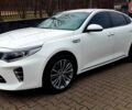 Белый Киа K5, объемом двигателя 2 л и пробегом 222 тыс. км за 14100 $, фото 4 на Automoto.ua