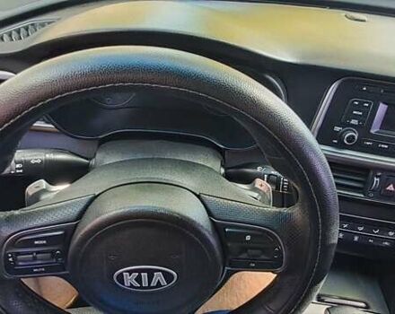 Білий Кіа K5, об'ємом двигуна 2 л та пробігом 295 тис. км за 11200 $, фото 20 на Automoto.ua