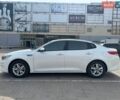 Білий Кіа K5, об'ємом двигуна 2 л та пробігом 227 тис. км за 11000 $, фото 6 на Automoto.ua