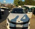 Белый Киа K5, объемом двигателя 2 л и пробегом 223 тыс. км за 11511 $, фото 1 на Automoto.ua