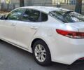 Білий Кіа K5, об'ємом двигуна 2 л та пробігом 267 тис. км за 10500 $, фото 1 на Automoto.ua