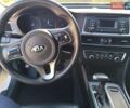 Білий Кіа K5, об'ємом двигуна 2 л та пробігом 384 тис. км за 10400 $, фото 7 на Automoto.ua