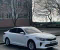 Белый Киа K5, объемом двигателя 2 л и пробегом 268 тыс. км за 11600 $, фото 10 на Automoto.ua