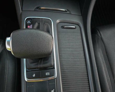 Белый Киа K5, объемом двигателя 2 л и пробегом 170 тыс. км за 14500 $, фото 41 на Automoto.ua