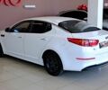Белый Киа K5, объемом двигателя 2 л и пробегом 293 тыс. км за 9500 $, фото 6 на Automoto.ua
