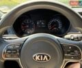 Белый Киа K5, объемом двигателя 2 л и пробегом 278 тыс. км за 11499 $, фото 11 на Automoto.ua