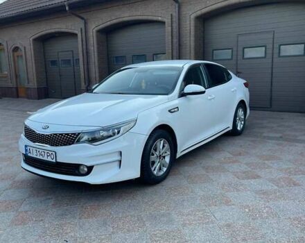 Белый Киа K5, объемом двигателя 0 л и пробегом 262 тыс. км за 11500 $, фото 2 на Automoto.ua