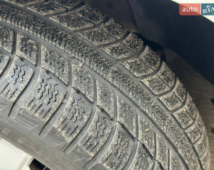 Білий Кіа K5, об'ємом двигуна 2 л та пробігом 338 тис. км за 8700 $, фото 10 на Automoto.ua