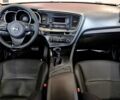 Белый Киа K5, объемом двигателя 2 л и пробегом 178 тыс. км за 8900 $, фото 6 на Automoto.ua