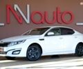 Белый Киа K5, объемом двигателя 2 л и пробегом 293 тыс. км за 9500 $, фото 1 на Automoto.ua