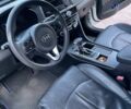 Белый Киа K5, объемом двигателя 0 л и пробегом 262 тыс. км за 11500 $, фото 12 на Automoto.ua