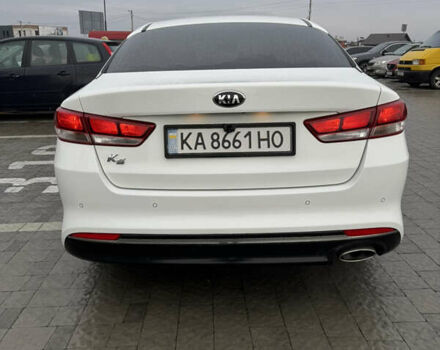 Білий Кіа K5, об'ємом двигуна 2 л та пробігом 314 тис. км за 10000 $, фото 2 на Automoto.ua